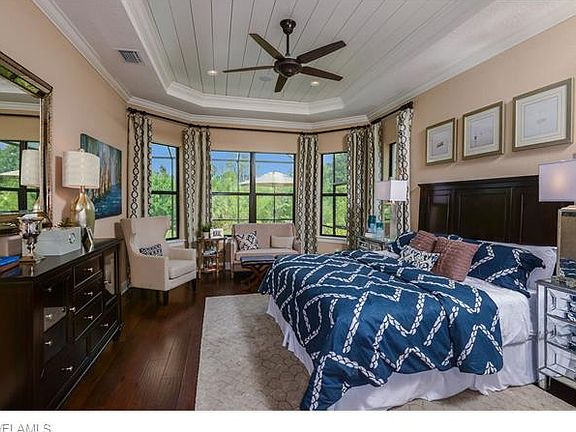 4th image of 9457 Terresina Dr