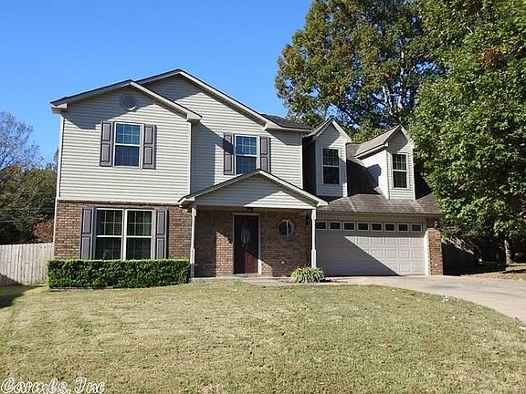 3rd image of 706 Honeysuckle Hills Ct