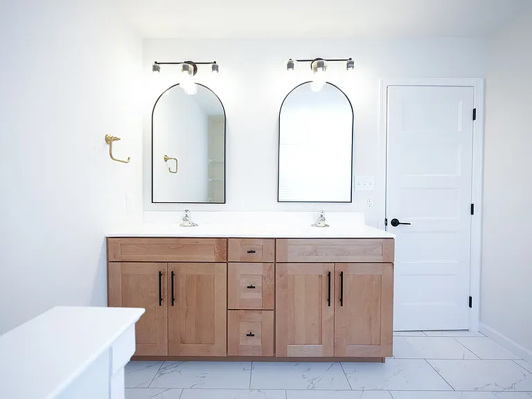 245 Hollyhock Dr — Photo 38