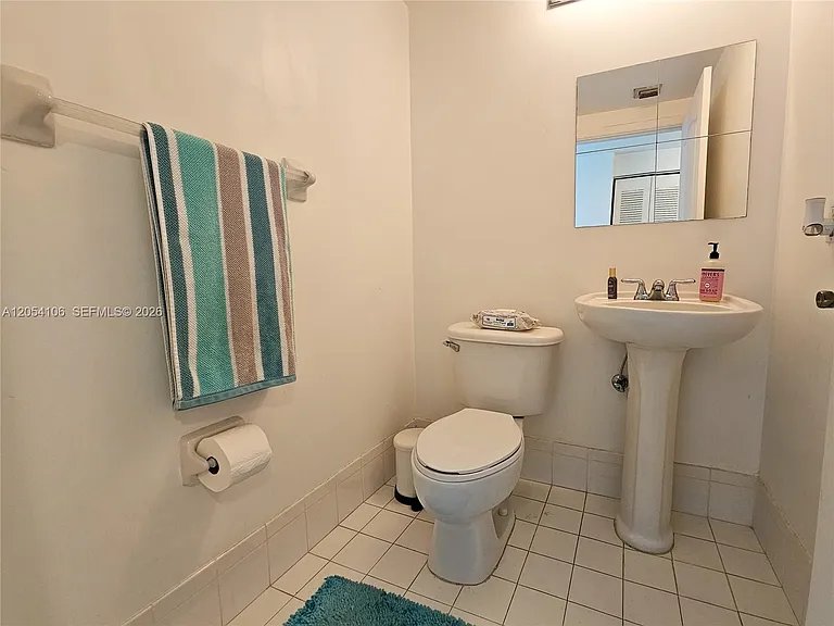 1627 SW 37th Ave #802 — Photo 10