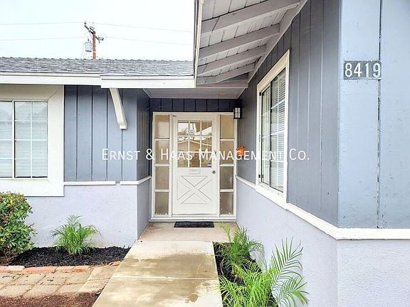 3rd image of 8419 San Capistrano Way