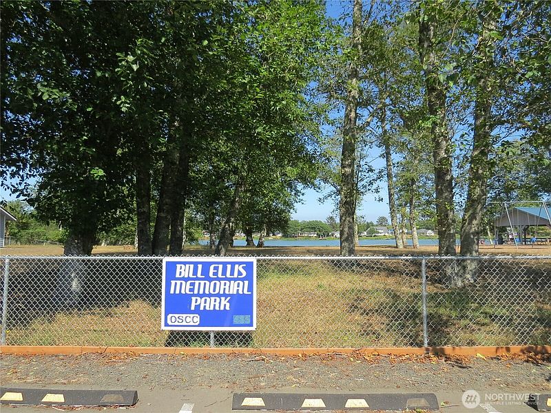5th image of 166 N Port Loop