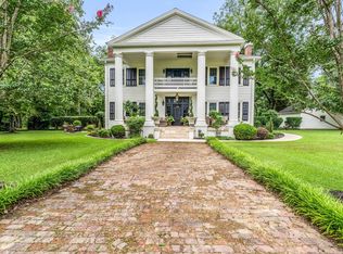 423 S Matubba St, Aberdeen, MS 39730