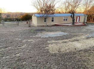 1272 Red Moore Rd, Whitewright, TX 75491