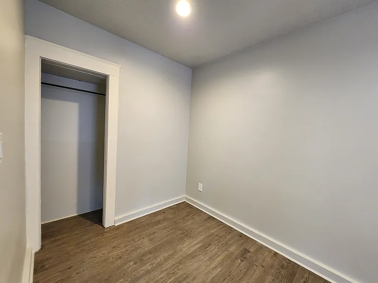 3415 Roehl Ave #1 — Photo 15