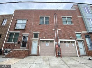 2548 S 2nd St, Philadelphia, PA 19148