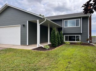 4328 159th Ct W, Rosemount, MN 55068