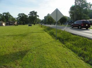 7736 3rd Street Rd, Louisville, KY 40214