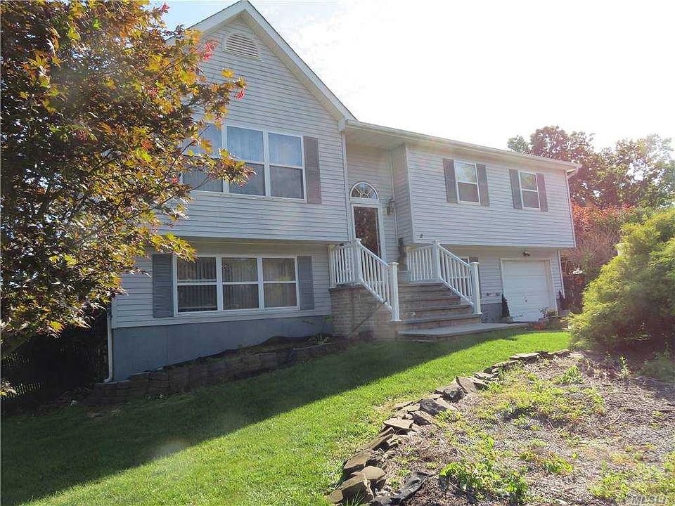 1st image of 40 Kathleen Cres