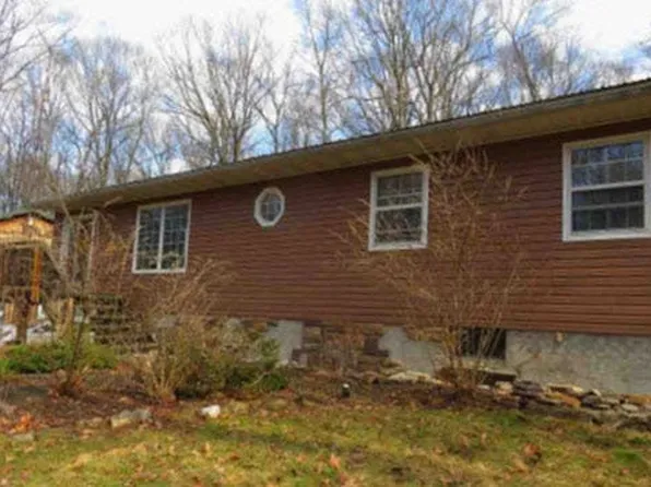 756 Hamilton Corners Rd, Titusville, PA 16354