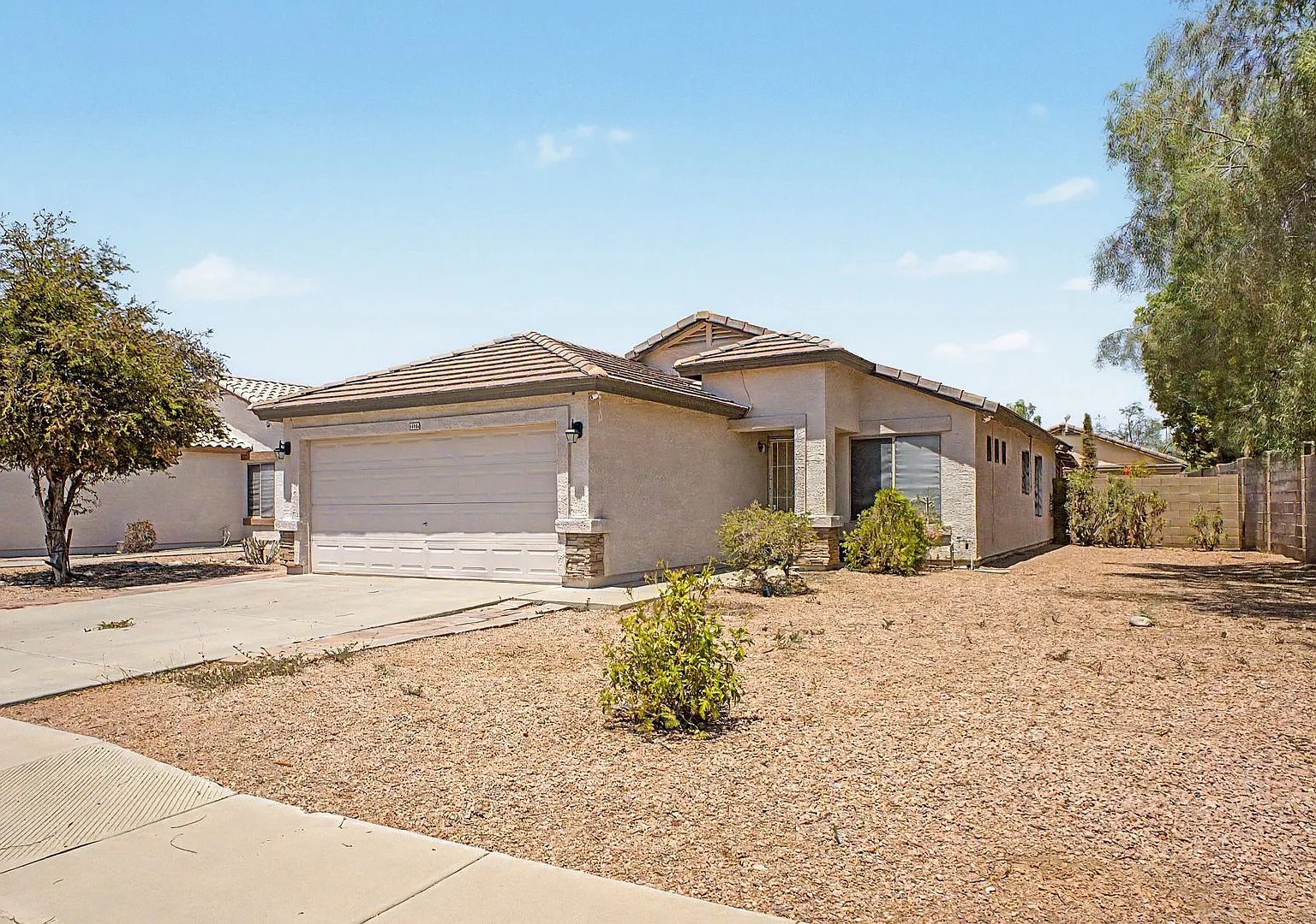 Nice 3 bedroom 2 bath home! — Photo 3