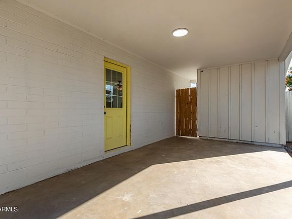 4th image of 3527 W MONTEBELLO Avenue