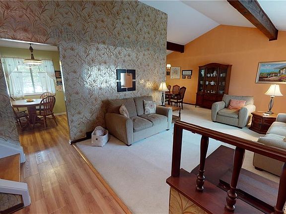 4th image of 1226 Mulberry Ln
