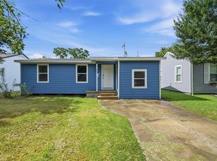225 19th Ave N, Texas City, TX 77590