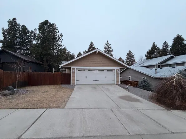 1843 NE Ellamae Pl, Bend, OR 97701