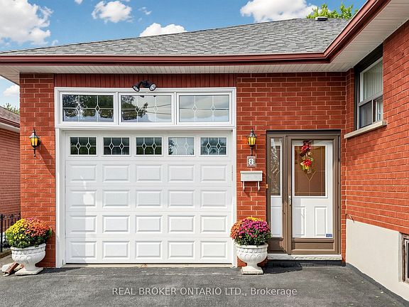 4th image of 2 Dorking Cres