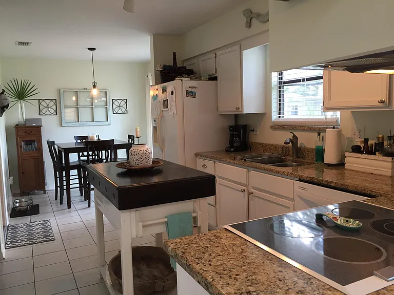 1342 Pinewood Rd — Photo 8