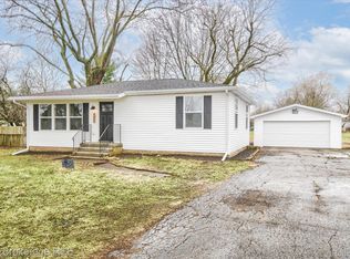 4507 N Belsay Rd, Flint, MI 48506