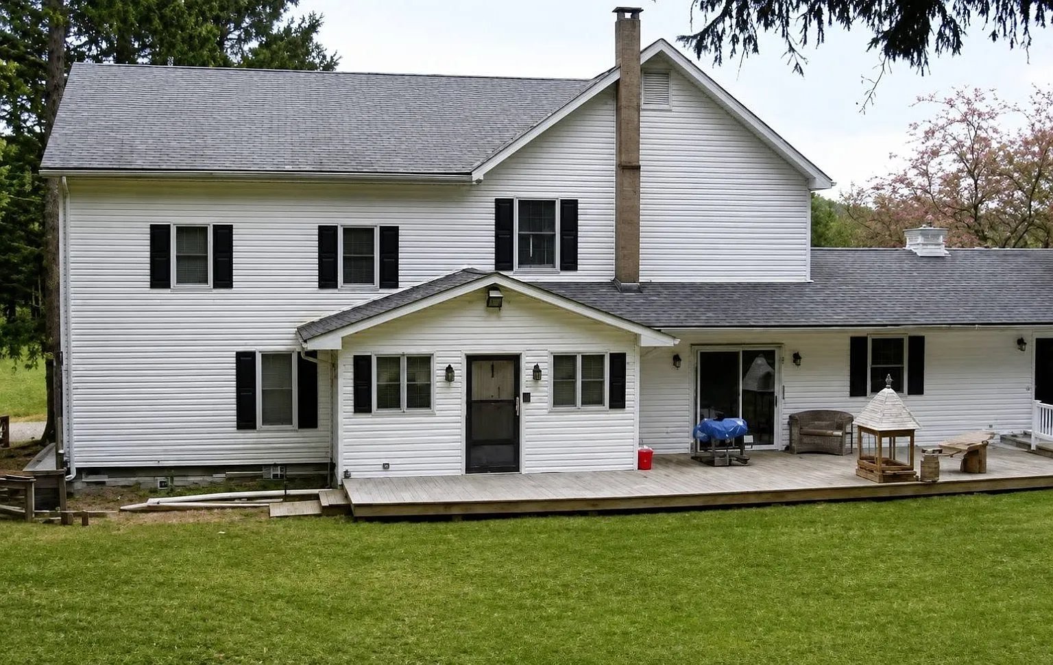 2 bed, $1,600 — Photo 4