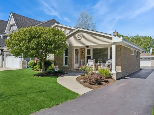 780 S Mitchell Ave, Elmhurst, IL 60126
