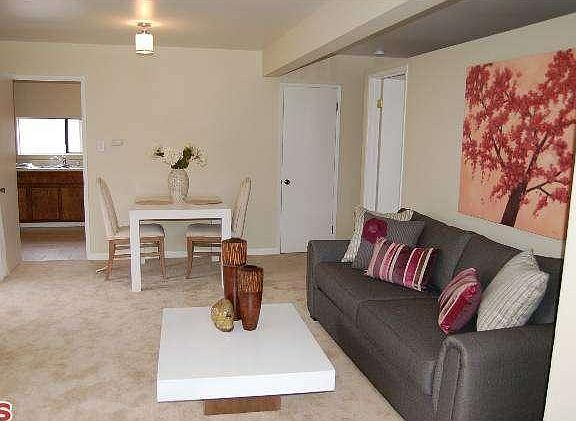 3rd image of 1826 Silver Lake Blvd #B