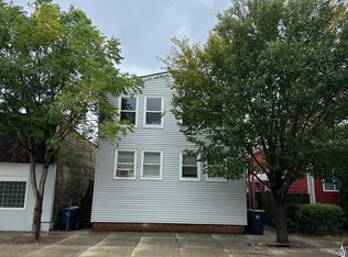 1810 Church St #2, Evanston, IL 60201