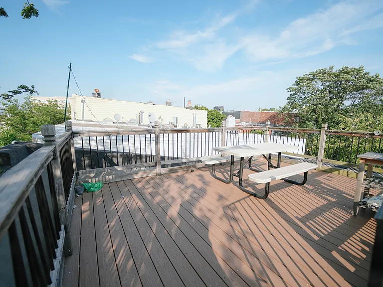 190 Norman Ave #1L — Photo 7