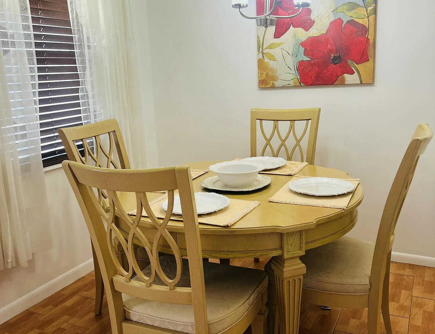 2 bed, 1.0 bath, 756 sqft, $1,500 — Photo 3