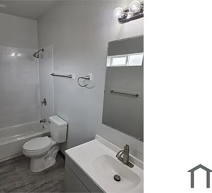1444 S 13th Pl — Photo 5
