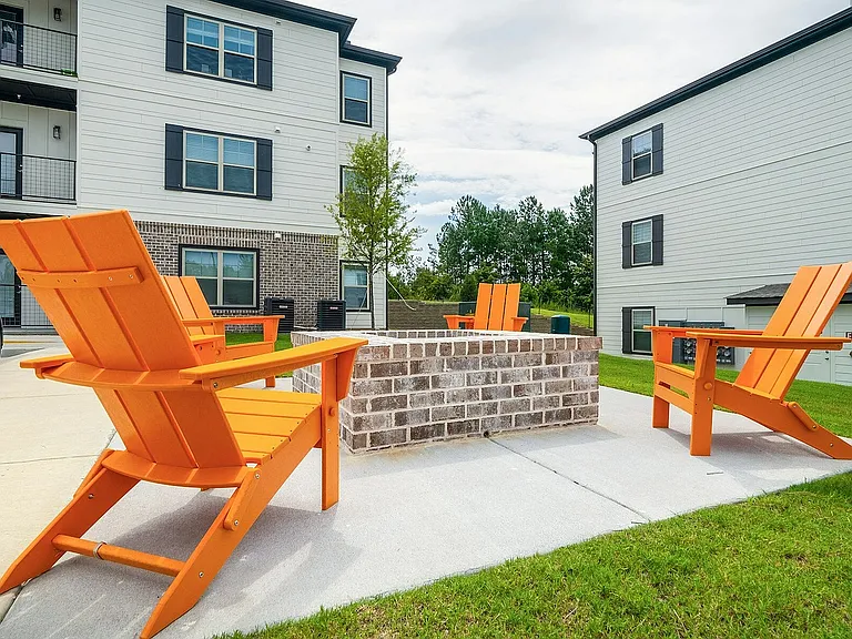 Pointe Grand Augusta — Photo 17
