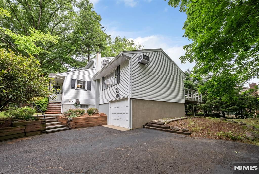 76 Ross Ave, Demarest, NJ - View 3
