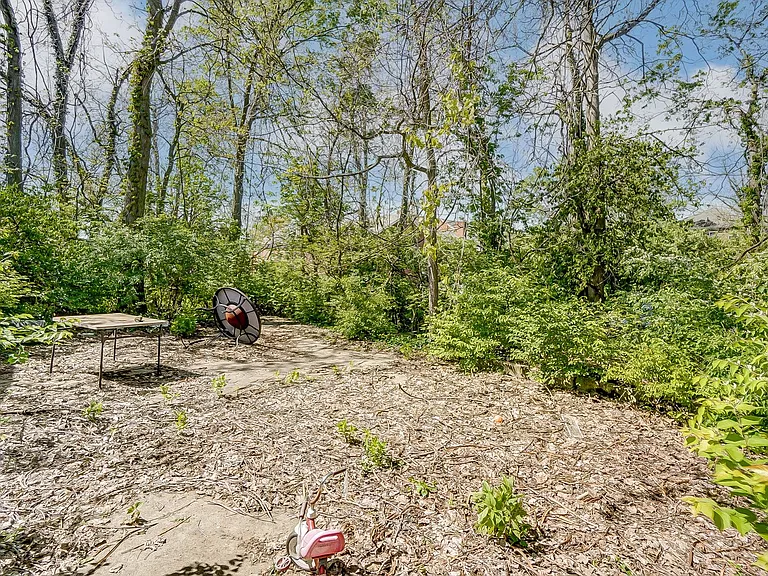 3627 Zinsle Ave — Photo 13