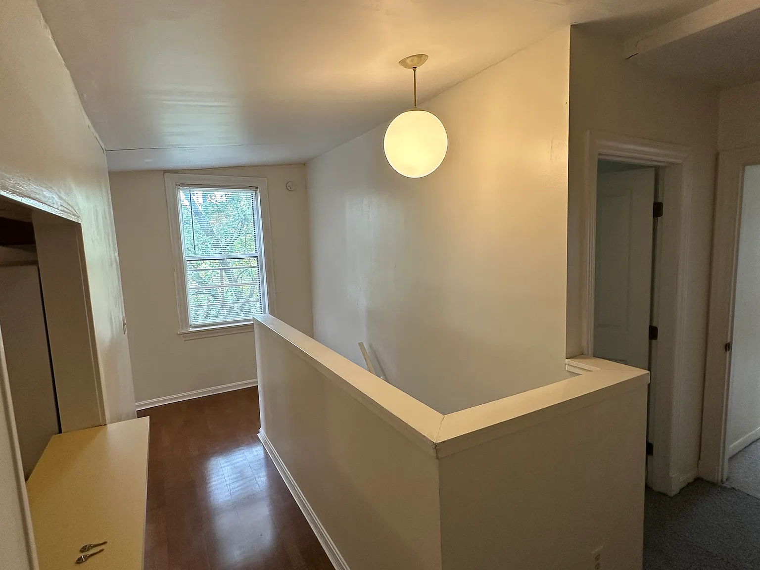 8 W Hollister Street — Photo 1