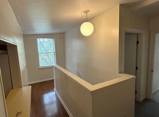 8 W Hollister St #3, Cincinnati, OH 45219