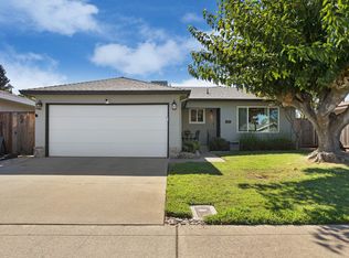 401 Rainier Dr, Lodi, CA 95242