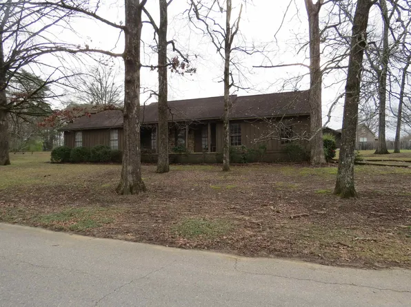 2813 18th Ave, Haleyville, AL 35565