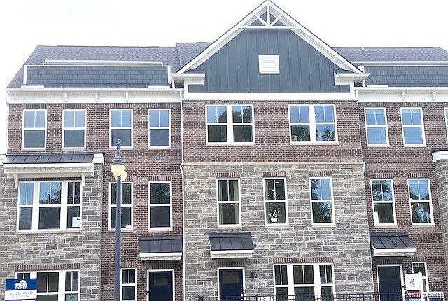 1st image of 43200 Atwood Ave