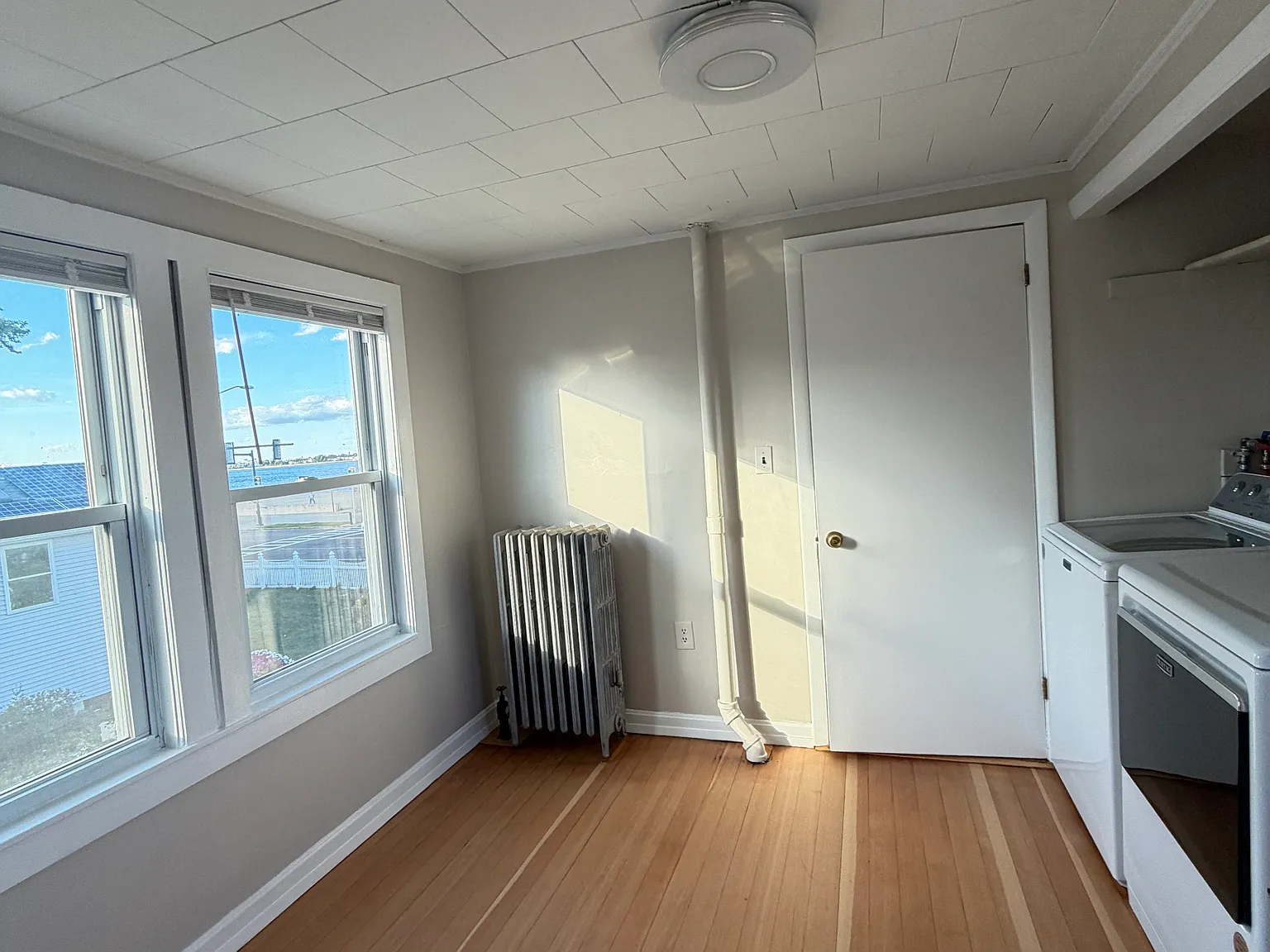 3 bed, 1524 sqft, $2,500 — Photo 3