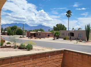 71 E Santa Chalice Dr, Green Valley, AZ 85614