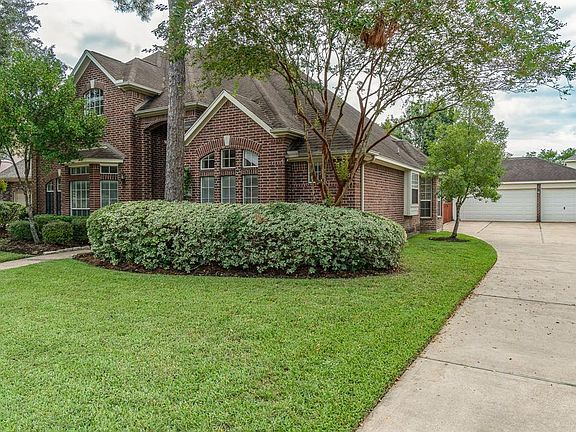 An extended driveway leads to a detached 3 car garage and offers ample parking!