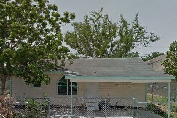 1st image of 2019 Loma Verde Dr