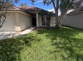 1867 Lake Forest Ln, Fleming Island, FL 32003