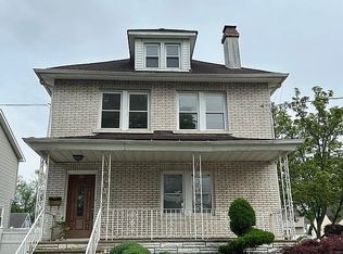 243 Campbell St, Woodbridge, NJ 07095