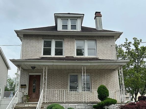 243 Campbell St