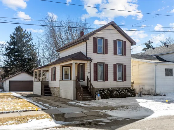 25 W 12th Ave, Oshkosh, WI 54902