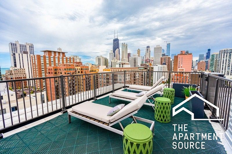1st image of 1358 N Dearborn St #5C