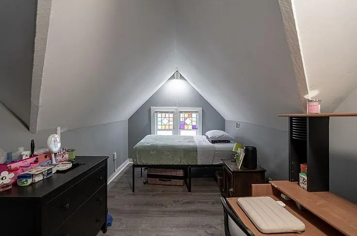 2 bed, $1,350 — Photo 2