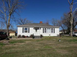 160 W Memorial Dr, Decatur, TN 37322