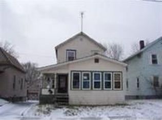 7846 Elm St, Masury, OH 44438