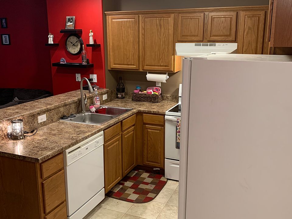 1st image of 3212 Prairie Bend Cir